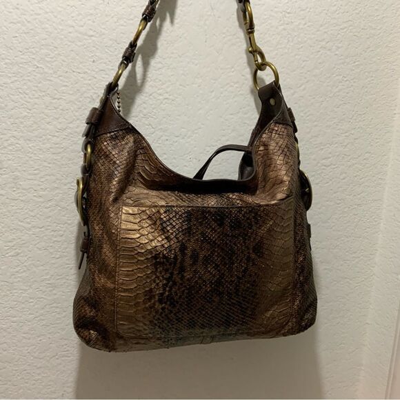 COACH LTD BLEECKER CHOCOLATE PRINTED PYTHON SLIM DUFFLE SHOULDER BAG PURSE RARE! - Picture 4 of 16